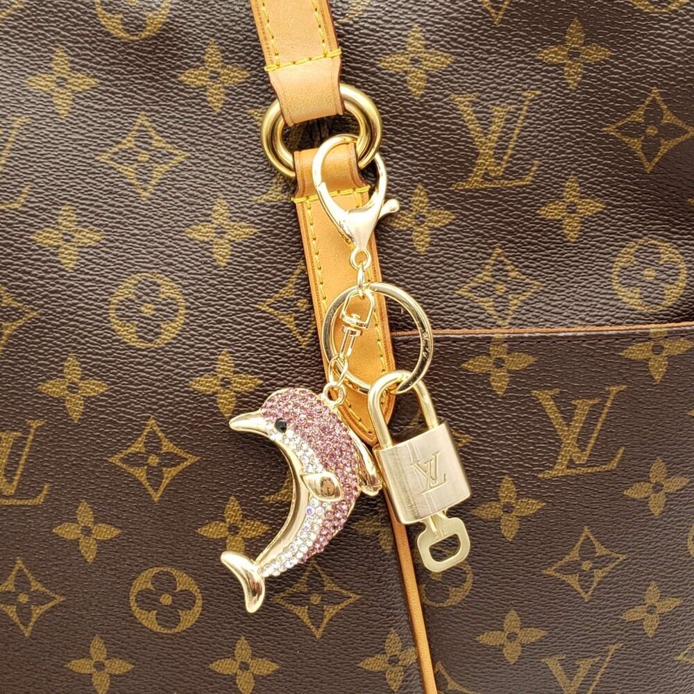 Louis Vuitton Gold Lock 🔑 Authentic LV Padlock + Bag Unbranded Dolphin Charm